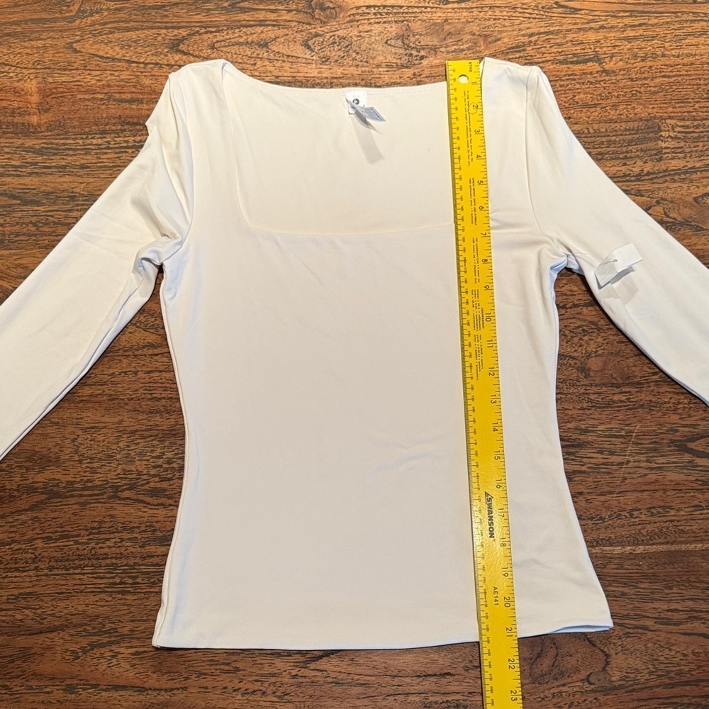 Elegant Cream Long Sleeve Top - Picture 9 of 11